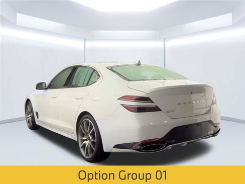 Used 2025 Genesis G70 2.5T RWD image 4
