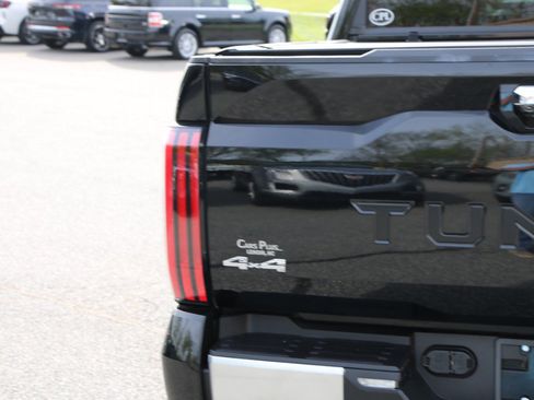 Used 2024 Toyota Tundra Limited AWD/4WD image 6