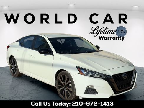 Used 2022 Nissan Altima 2.5 SR FWD image 17