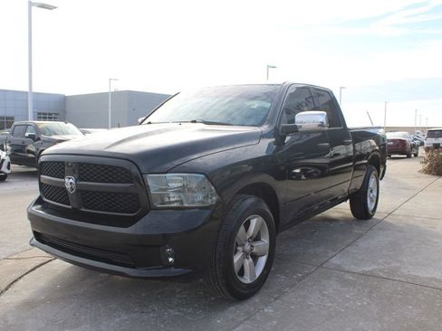 Used 2015 RAM 1500 Express image 3