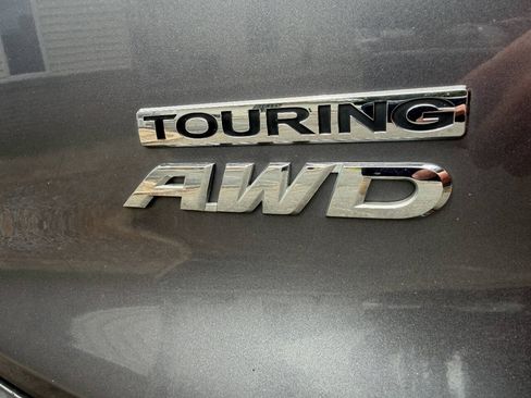 Used 2016 Honda Pilot Touring image 9