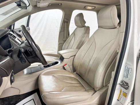 Used 2017 Lincoln MKC Reserve FWD image 9