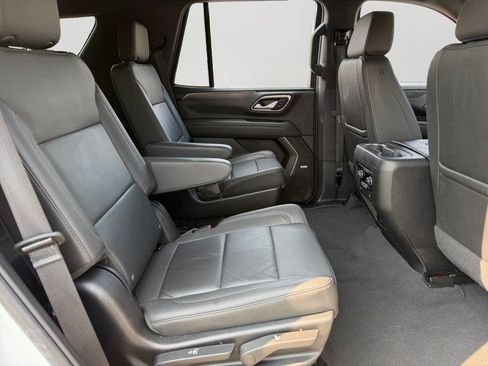 Used 2024 Chevrolet Tahoe Z71 AWD/4WD image 9