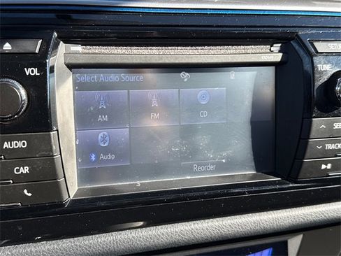 Used 2014 Toyota Corolla L image 25