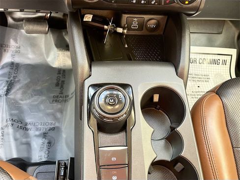 Used 2024 Ford Bronco Sport Badlands w/ Premium Package image 17