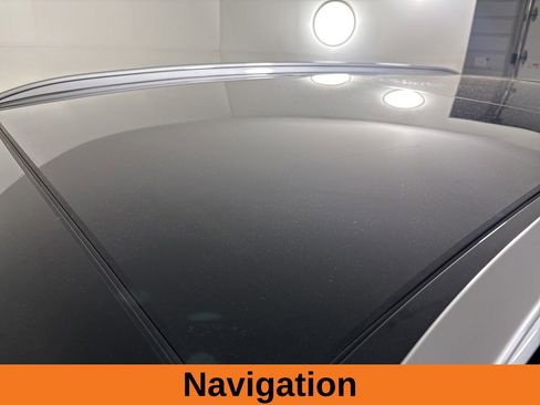 Used 2024 Kia Sorento S w/ Panoramic Sunroof Package AWD/4WD image 9