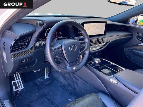 Used 2024 Lexus LS 500 F Sport w/ Dynamic Handling Package RWD image 18