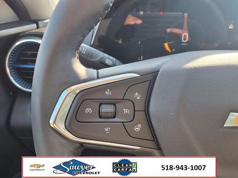Used 2025 Chevrolet Trax LT w/ Driver Confidence Package image 15