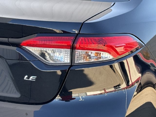 Used 2024 Toyota Corolla LE FWD image 7