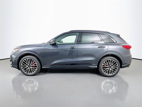 New 2025 Audi SQ5 Premium Plus image 4