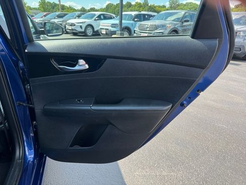 Used 2020 Kia Forte EX FWD image 29