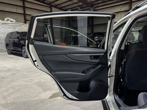 Used 2019 Subaru Crosstrek 2.0i Premium image 14