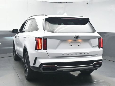 Used 2021 Kia Sorento SX image 6