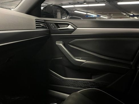 Used 2023 Volkswagen Jetta Sport image 28