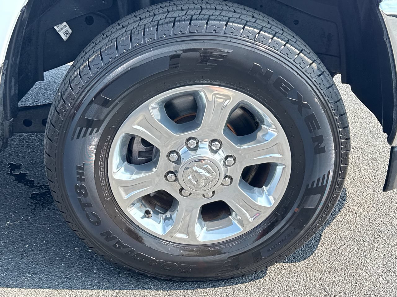 Used 2025 RAM 2500 Big Horn AWD/4WD image 9
