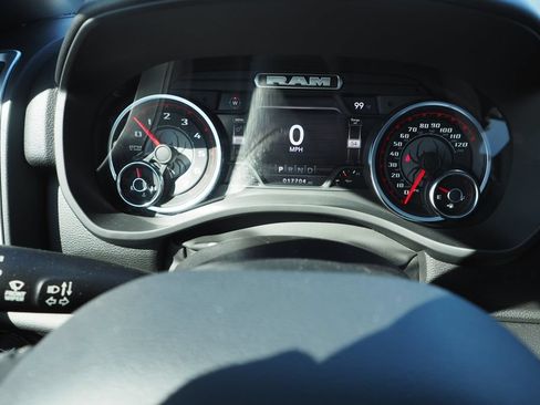 Used 2023 RAM 1500 Big Horn AWD/4WD image 24