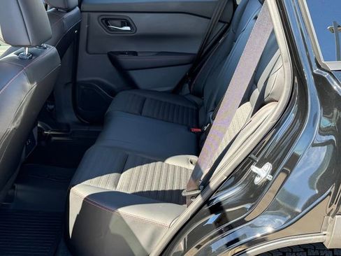 New 2026 Nissan Rogue SV image 22