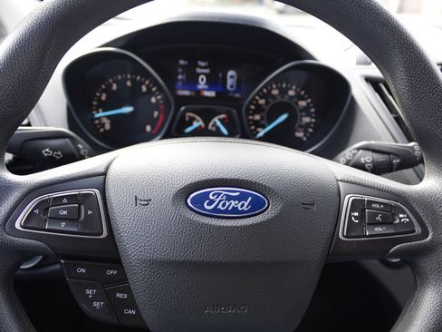 Used 2019 Ford Escape SE AWD/4WD image 15