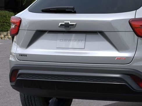 New 2026 Chevrolet Trax RS w/ Driver Confidence Package FWD image 14