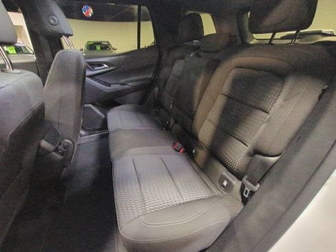 Used 2025 Chevrolet Equinox LT FWD image 13