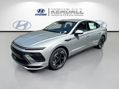 New 2026 Hyundai Sonata SEL FWD image 3