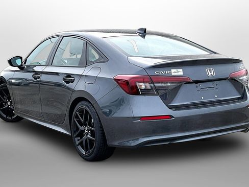 Used 2025 Honda Civic Sport image 10