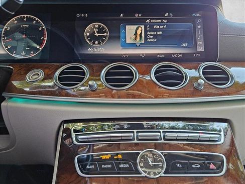 Used 2019 Mercedes-Benz E 300 image 15
