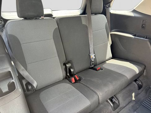 Used 2019 Chevrolet Traverse LT AWD/4WD image 23