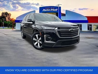 Used 2023 Chevrolet Traverse LT w/ LT Premium Package