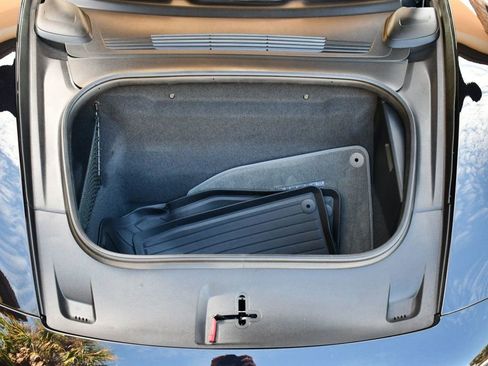 Used 2022 Porsche 911 Carrera 4S image 16