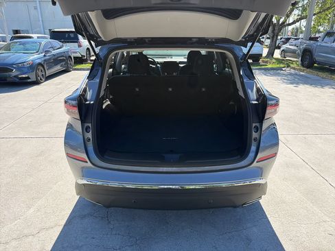 Used 2023 Nissan Murano S FWD image 29