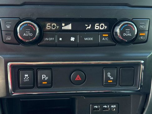 Used 2019 Nissan Titan PRO-4X image 23