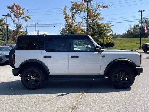 Used 2025 Ford Bronco Outer Banks AWD/4WD image 6