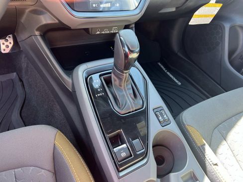 Certified 2025 Subaru Crosstrek 2.5i Sport image 30