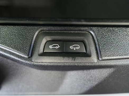 Used 2023 BMW X7 xDrive40i w/ Executive Package AWD/4WD image 56