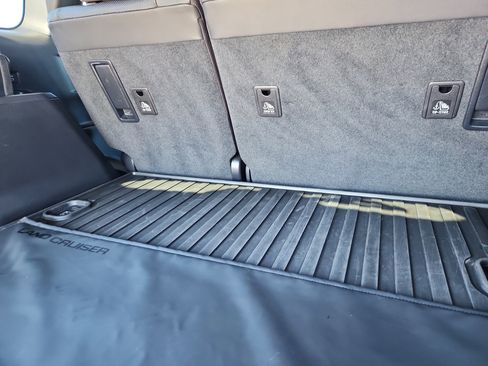 Used 2026 Toyota Land Cruiser w/ Premium Package image 11