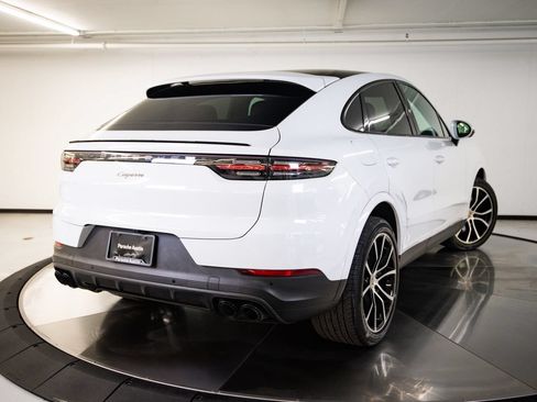 Certified 2023 Porsche Cayenne Platinum Edition AWD/4WD image 7