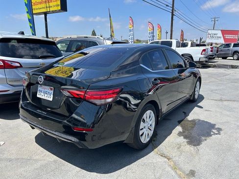 Used 2021 Nissan Sentra S FWD image 11