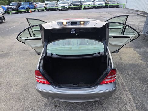 Used 2007 Mercedes-Benz C 280 Sedan image 50