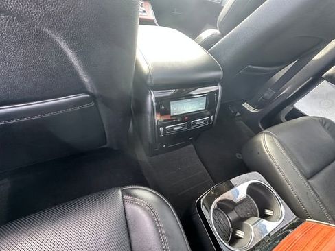 Used 2020 Lincoln Aviator Reserve w/ Equipment Group 202A image 20