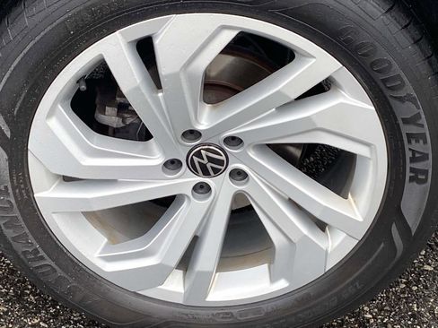 Used 2021 Volkswagen Atlas SE AWD/4WD image 31