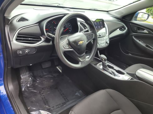 Used 2023 Chevrolet Malibu LT image 17