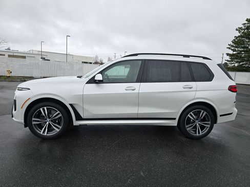 New 2026 BMW X7 xDrive40i w/ M Sport Package image 35