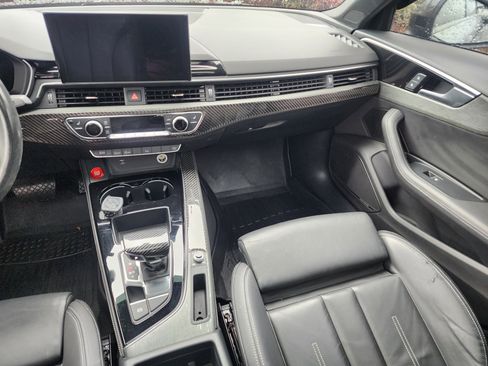 Used 2020 Audi A4 2.0T Premium Plus w/ Premium Plus Package image 17