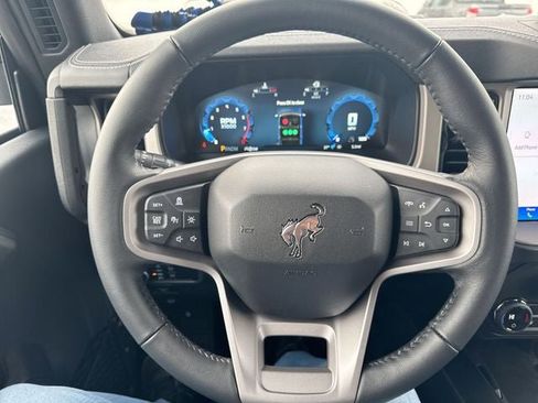 New 2025 Ford Bronco Outer Banks image 14