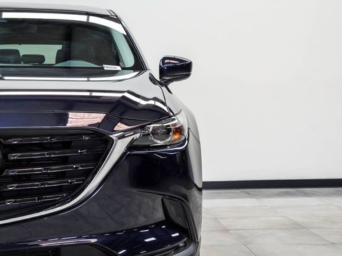 Used 2023 MAZDA CX-9 Touring Plus AWD/4WD image 4