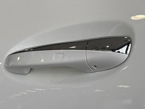 Certified 2025 Mercedes-Benz GLA 250 image 13