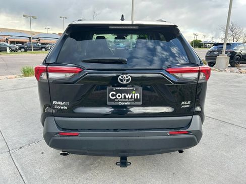 Used 2023 Toyota RAV4 XLE Premium AWD/4WD image 8
