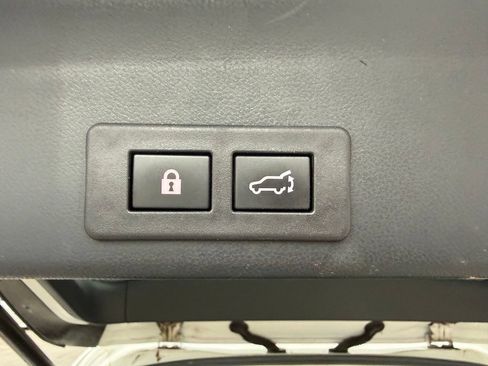 Used 2021 Subaru Ascent Limited w/ Technology Package AWD/4WD image 31