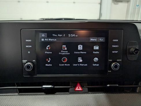 Used 2025 Kia Sportage LX image 19